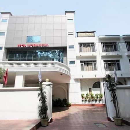 Hotel International Srinagar Eksteriør bilde