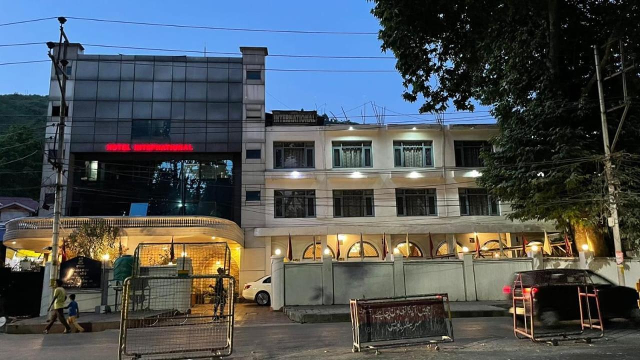 Hotel International Srinagar Eksteriør bilde